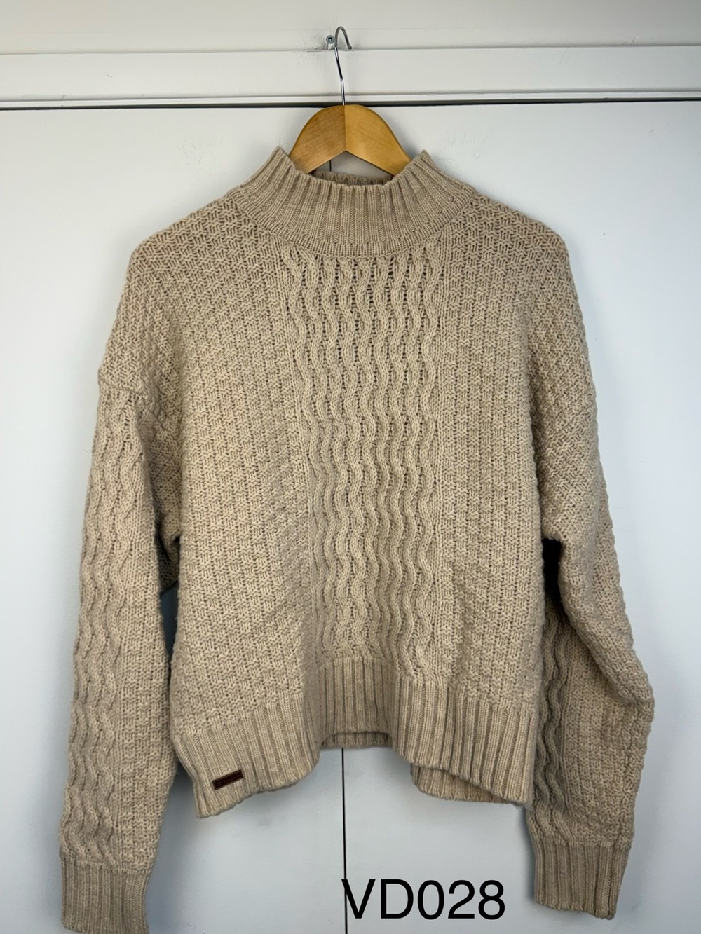 66°North Lambswool Cable Knit Sweater XL